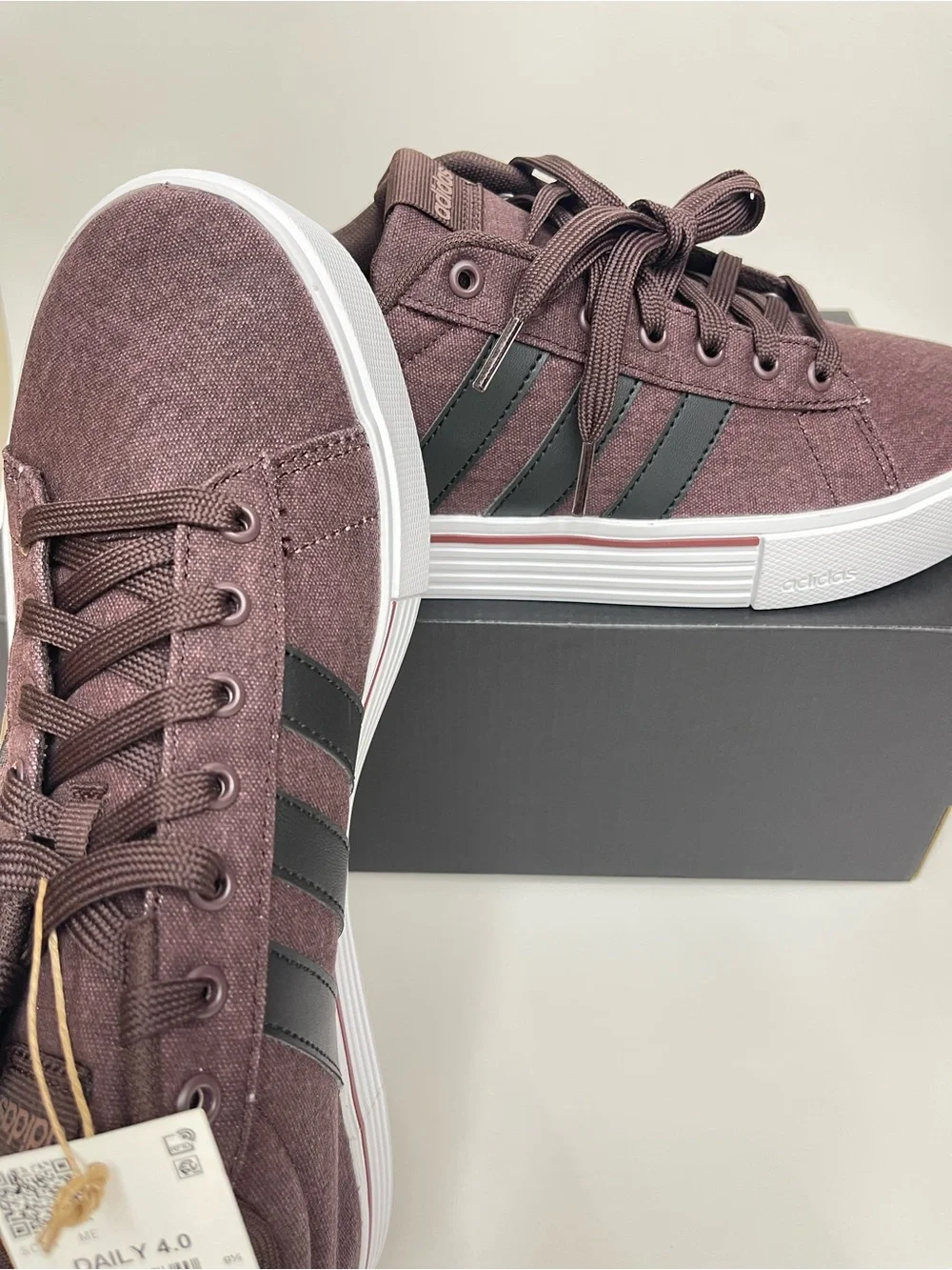 Adidas Daily 4.0 Canvas Sneakers Burgundy Brown IE0601 NWT